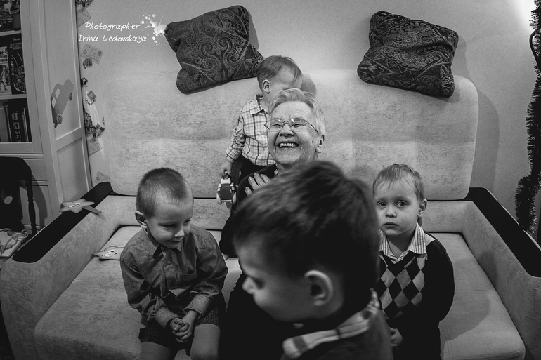 Мама,бабушка, прабабушка... (отрывок)