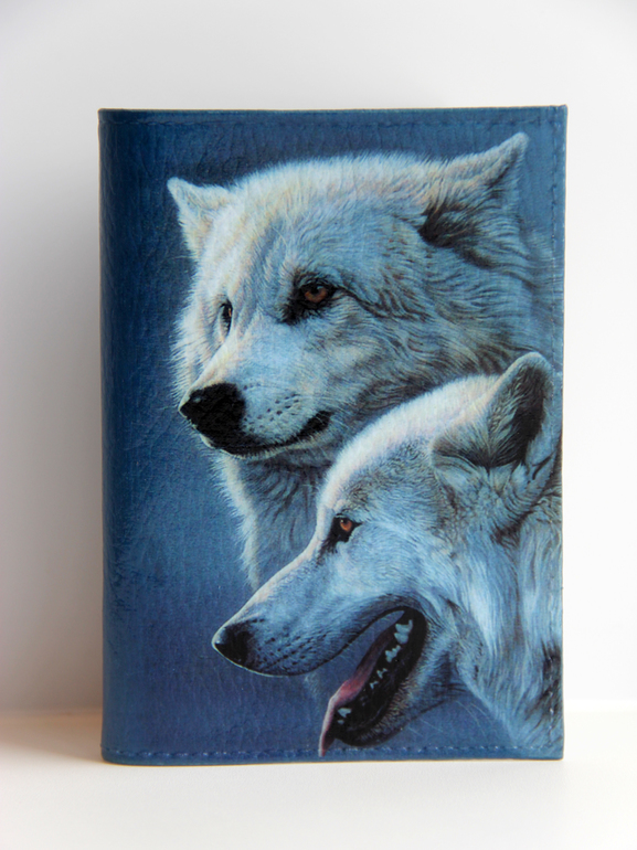 Обложки на паспорт "Волки"  "Дракон" и...