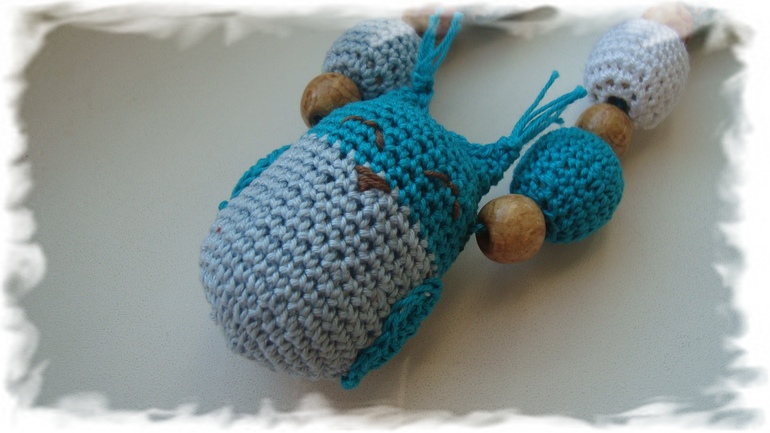 Первый раз вязала слингобусики ...