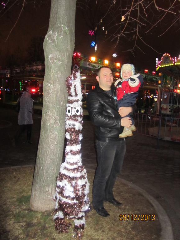 Новогднее......