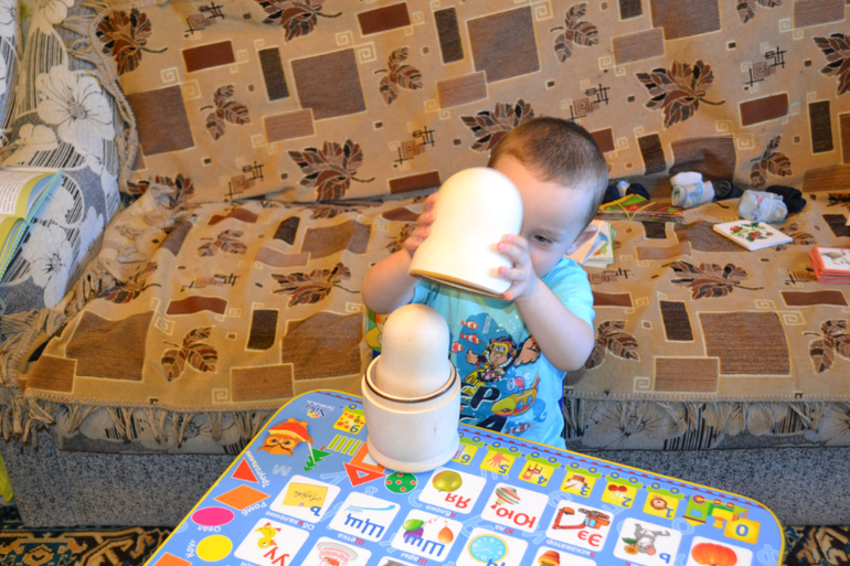 Наши развивающие занятия в 2 года