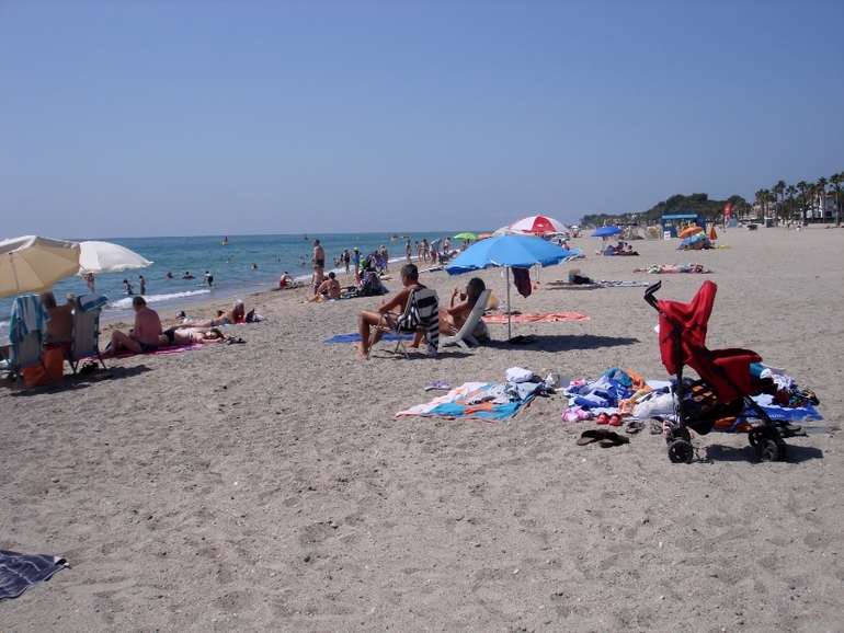 Испания. Майами Плая. Коста Дорада. Лето 2013 – Часть 1 – про дом, море, памперсы и еду;)