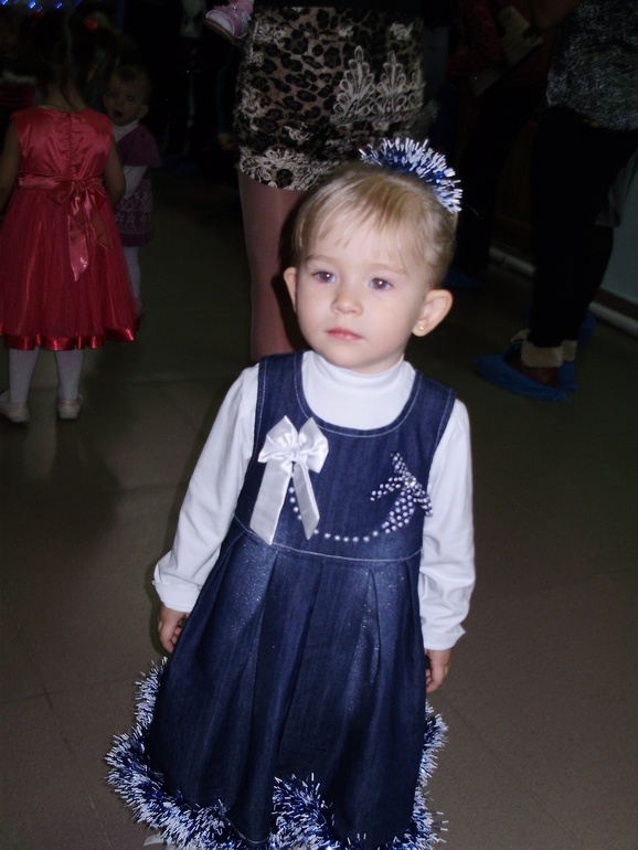 Наш первый новогодний бал.....