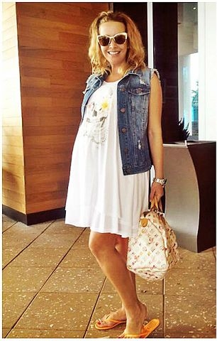 Красавица, умница и вообще приятная во всех отношениях девушка)...