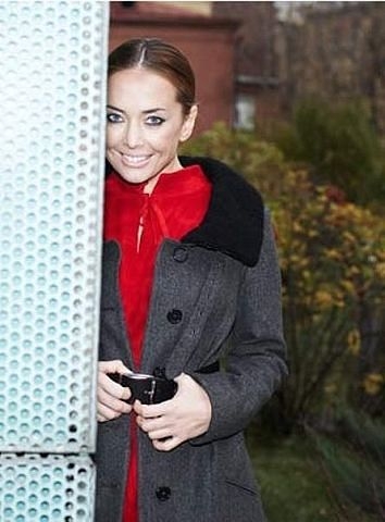 Красавица, умница и вообще приятная во всех отношениях девушка)...