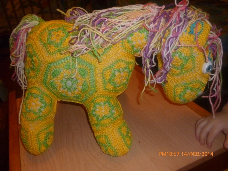 котик и лошадка