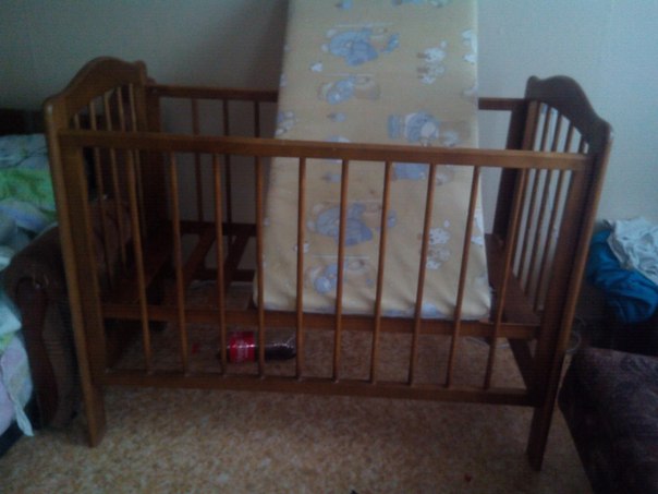 продам кроватку!