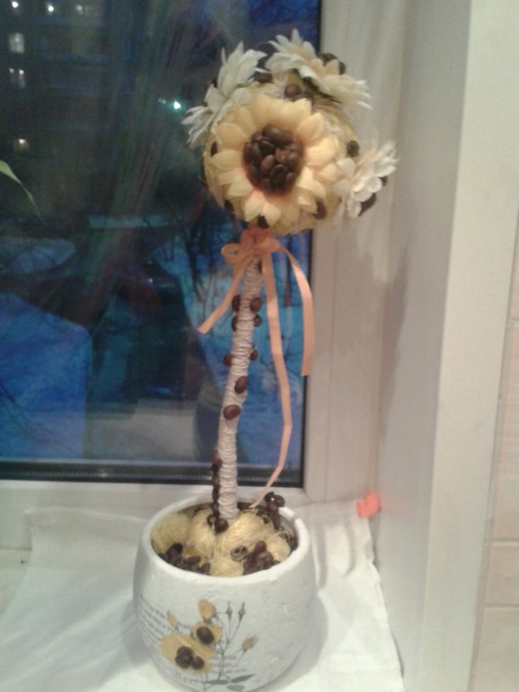 Деревце к празднику Св. Валентина и кофейный подсолнух