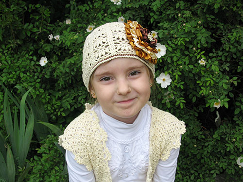 Наша весенняя шапочка )))