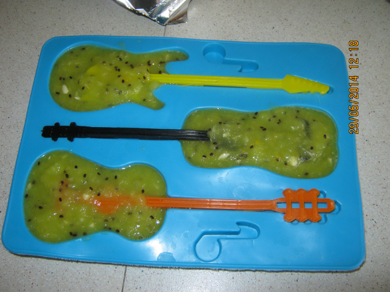 Фруктовое мороженное и печенье "Камушки" (готовим вместе с ребенком)