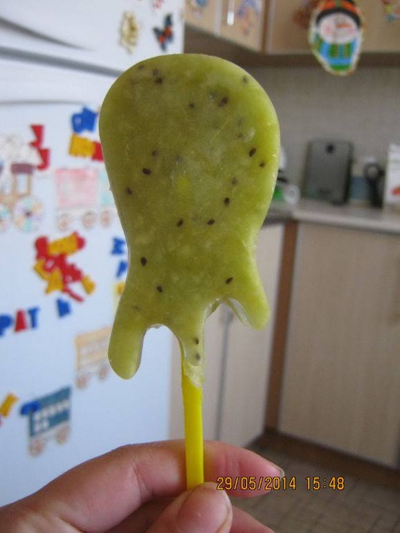 Фруктовое мороженное и печенье "Камушки" (готовим вместе с ребенком)