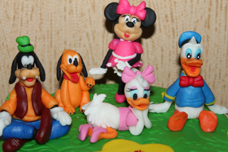 Клуб микки мауса.