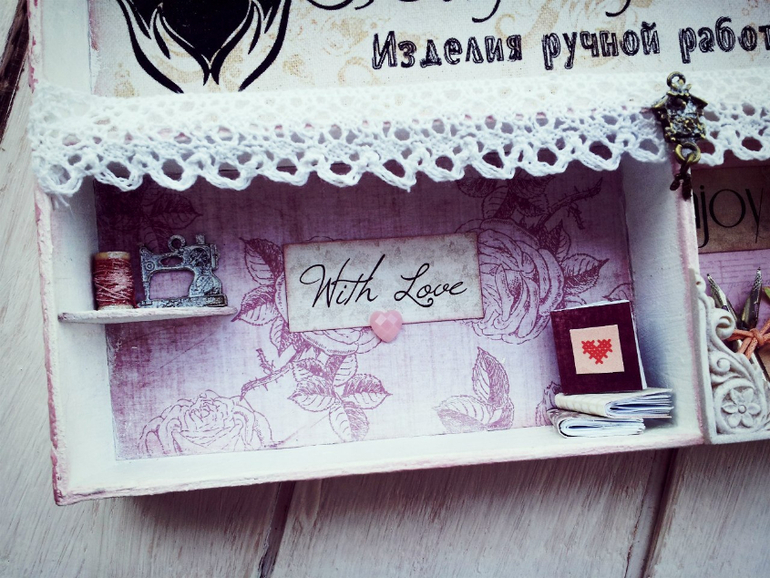 Shadow box   "hand made"