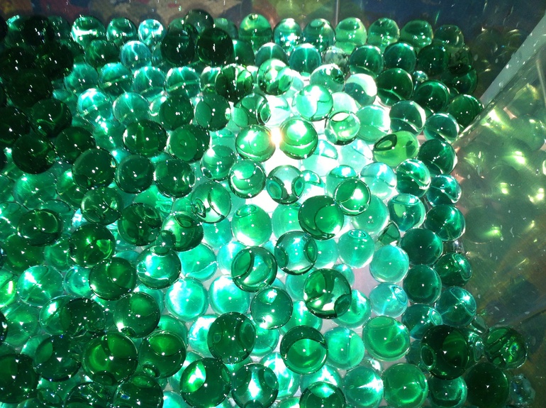 Творчество из ничего в честь Восьмимартия