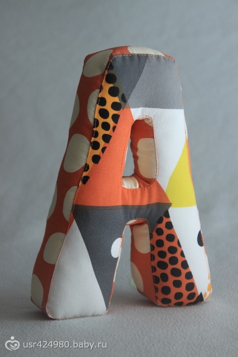 Интерьерные буквы-подушки