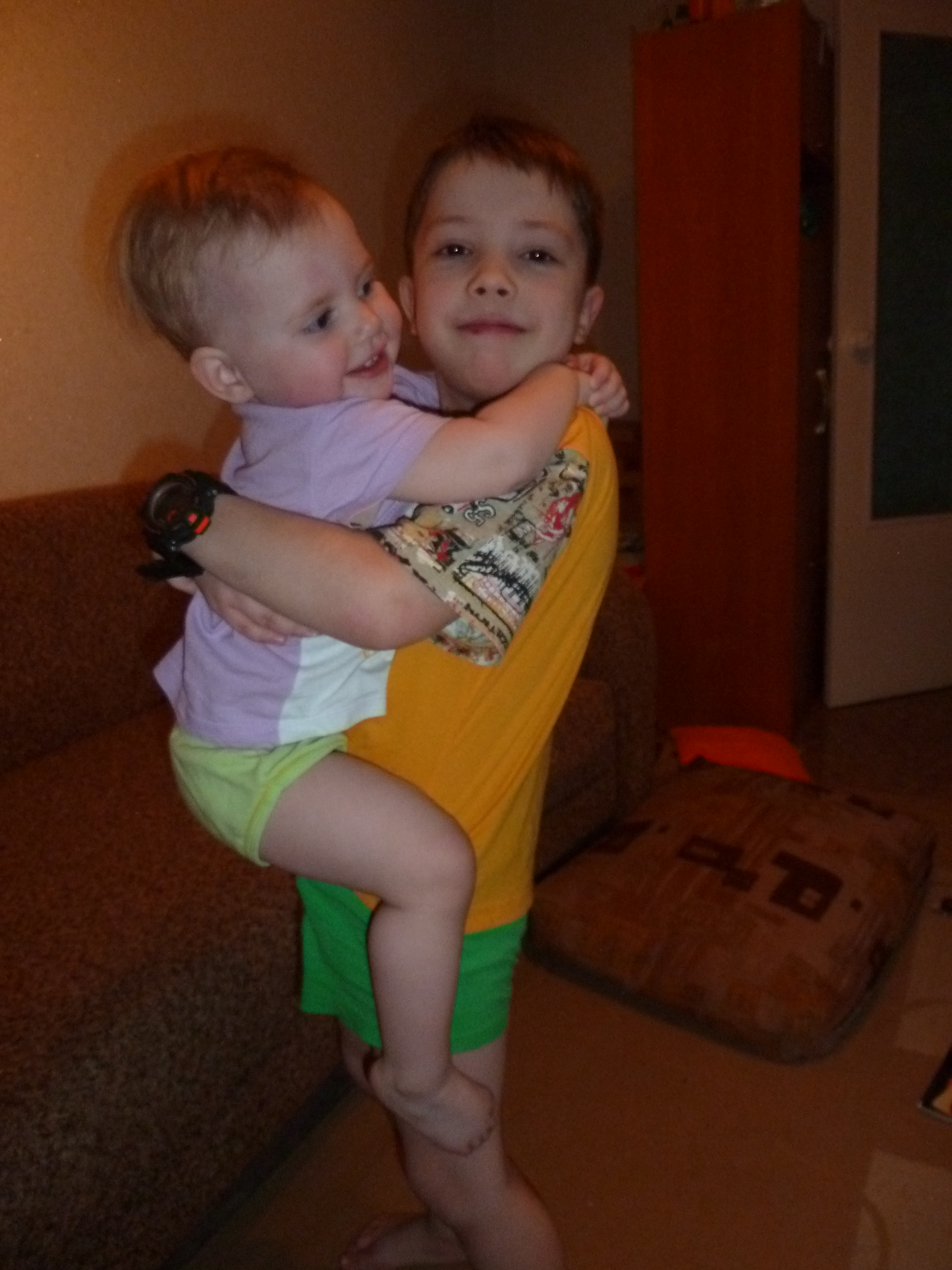 НЕ хочу огорчаться, хочу улыбаться, хотите со мной?))