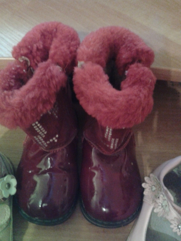 Обувь пакетом от 22 до 25 размера