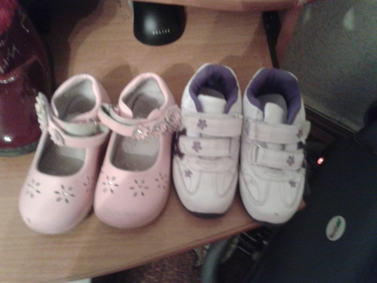 Обувь пакетом от 22 до 25 размера