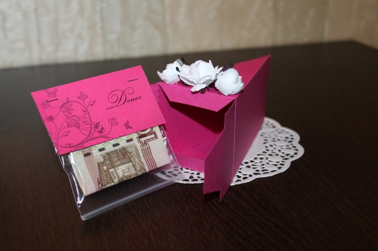 Торт с пожеланиями для гостей