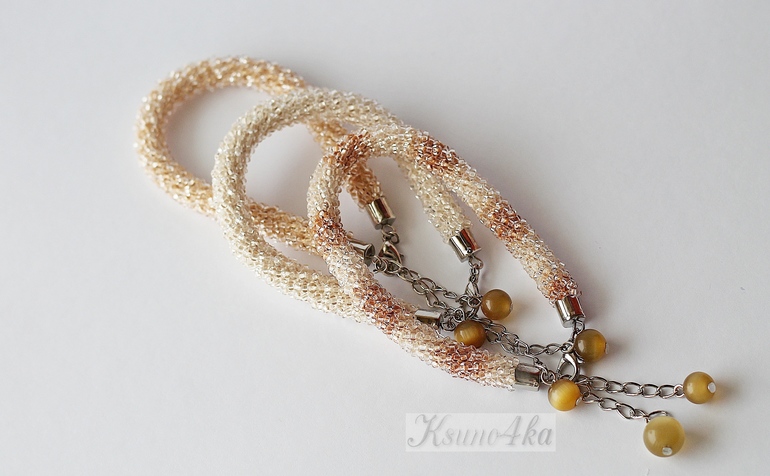 Комплект браслетов