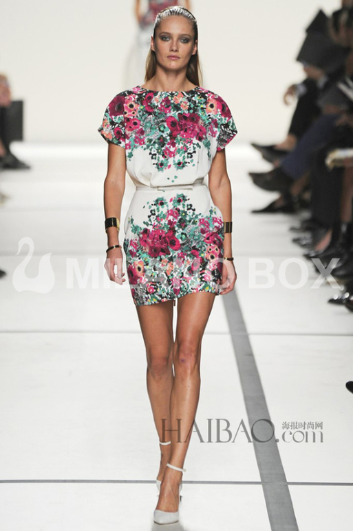 Модные тенденции в женской одежде:весна-лето 2014 года!от 2000р