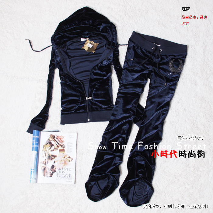 Красивые спортивные костюмы от 1500р!