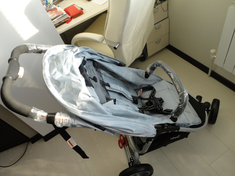 Теперь и нас есть Valco Baby Snap))))