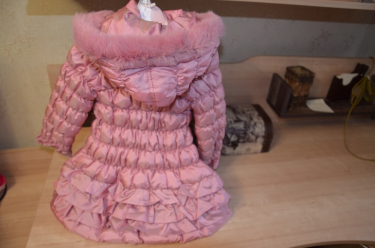 BLUMARINE коллекция 2013/2014, отличная ткань!!!!! Цвет- Бомба!!!! 36 мес.