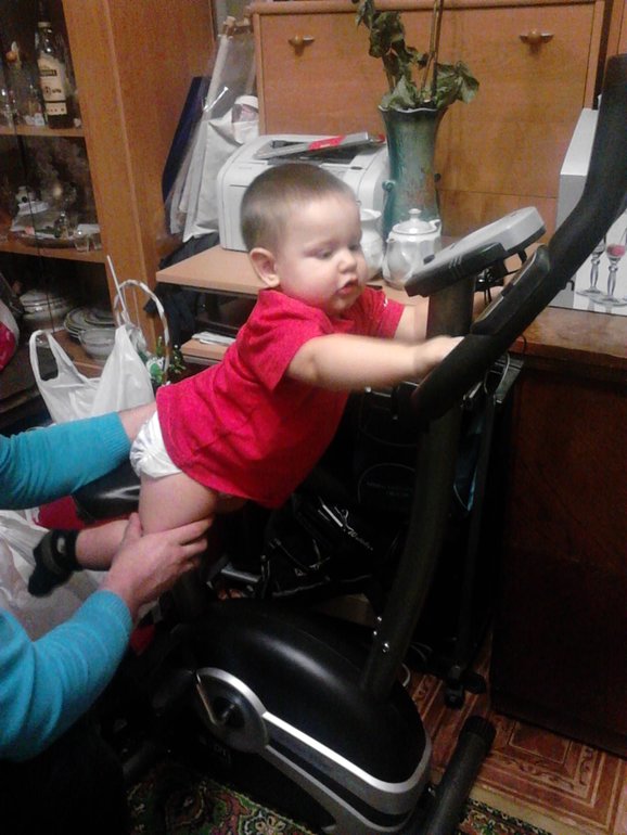 Мужики, они такие с детства .....