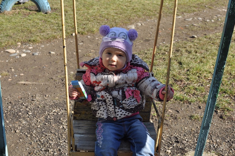 1 год и 4 месяца.