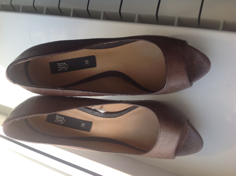 Туфли Mango кожа 38 р 1900руб