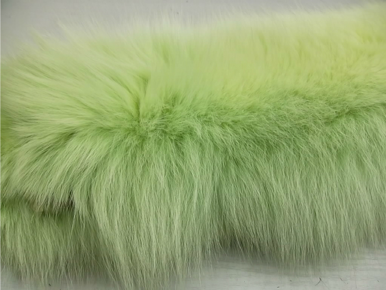 Шикарные цветные шкуры песца..лисы..чернобурки енот и т тд