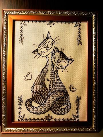 Влюбленные коты.