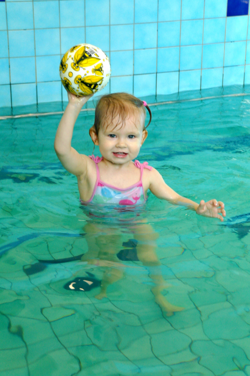 Бассейн-как раннее развитие.