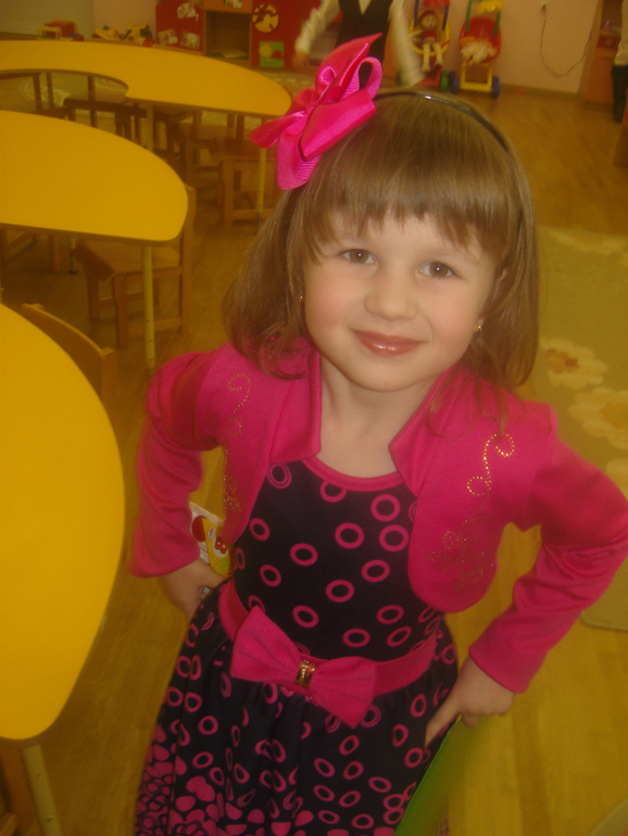 Утренник под 8 марта!!!!