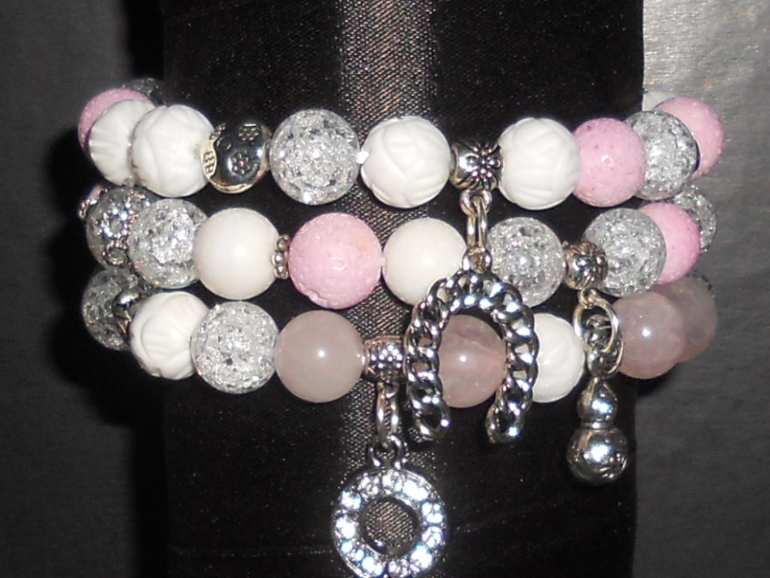 Украшения из натуральных камней в наличии и под заказ