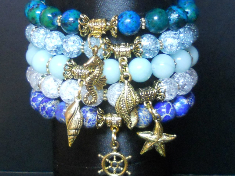 Украшения из натуральных камней в наличии и под заказ