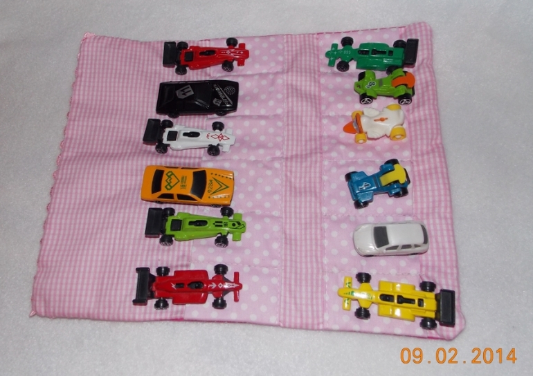 Органайзер для машинок