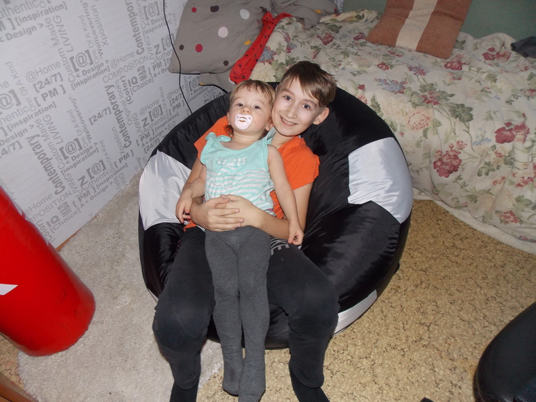 Пуфик-паровозик!)))