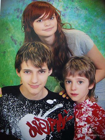 Друг может быть ближе чем брат... а брат это больше чем друг...))