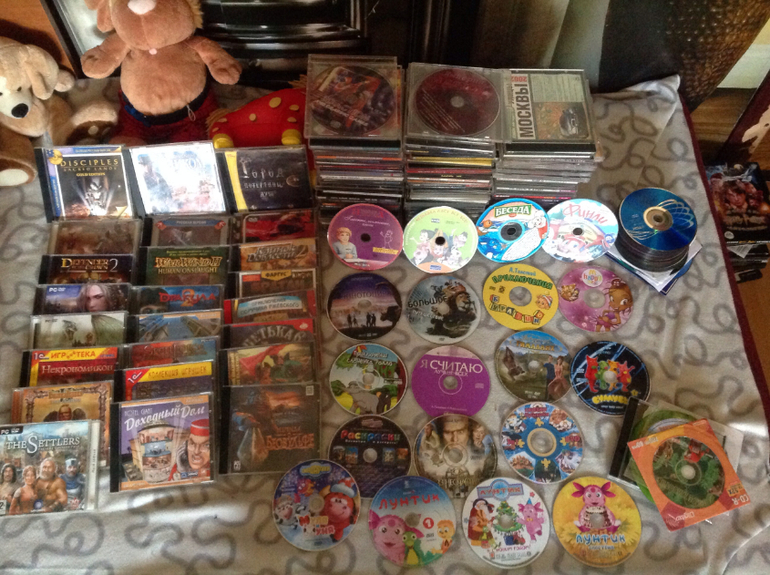 Отдам много дисков , отдала