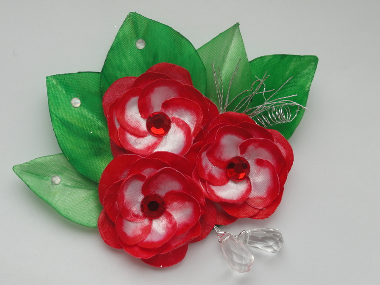 Цветочки для шапочек