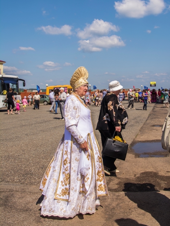 Никола Вешний.
