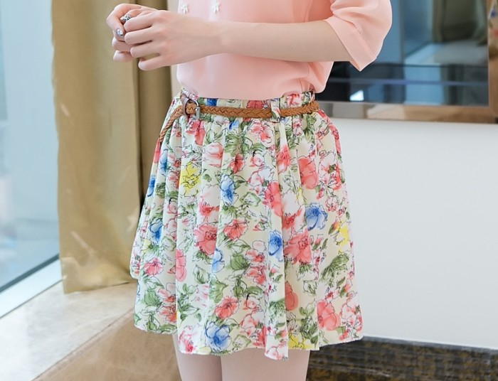 Эксклюзивная одежда в наличии и под заказ.