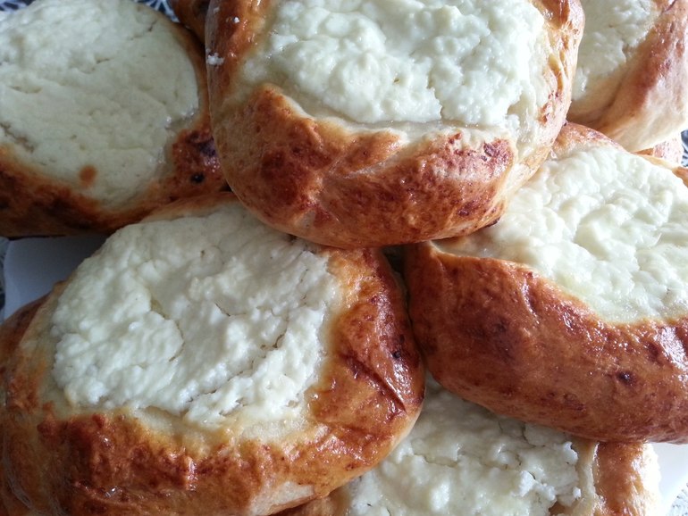 А мы тут плюшками балуемся....