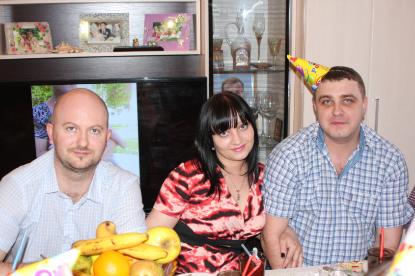 Нашей Златочке годик!!!