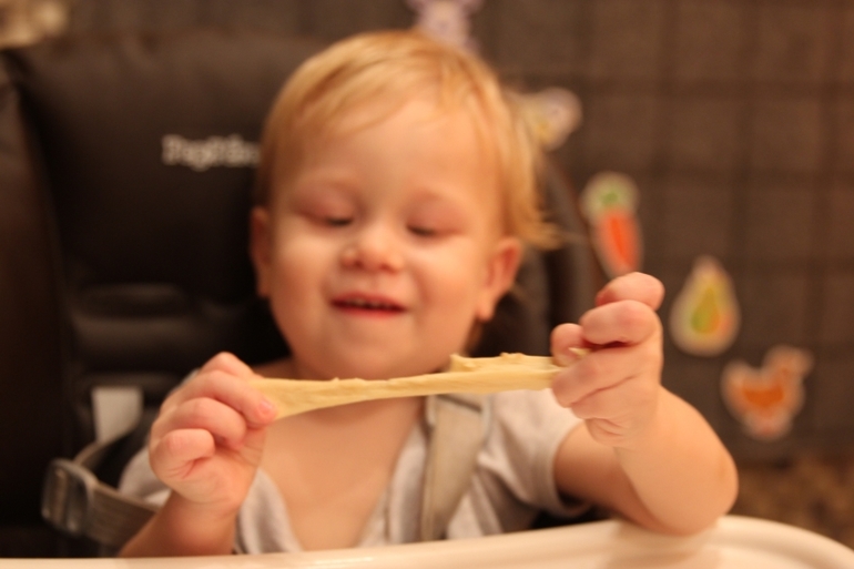 колобок , колобок....