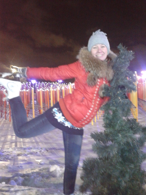 Как Евгешка вывела меня в свет)))