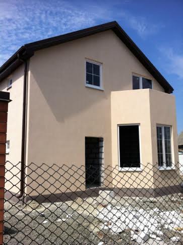 Крыша над балконом