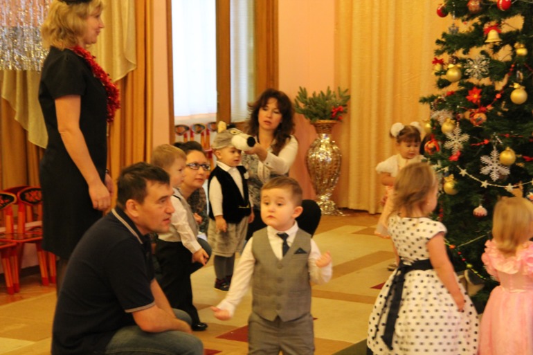 Первый Новый год в садике!